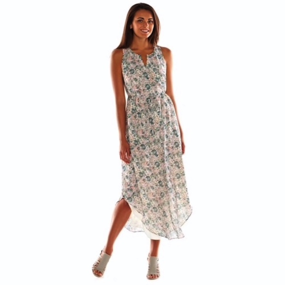 LC Lauren Conrad Dresses & Skirts - LC LAUREN CONRAD Floral Shirttail Hem Maxi Dress